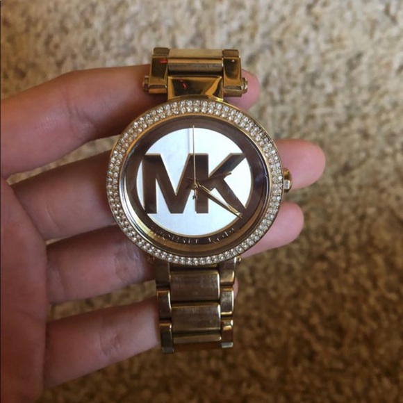 Michael Kors watch - Picture 1 of 2